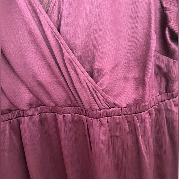 Torrid grape purple shiny gauze surplice babydoll blouse size 2 (2x) - Picture 8 of 10